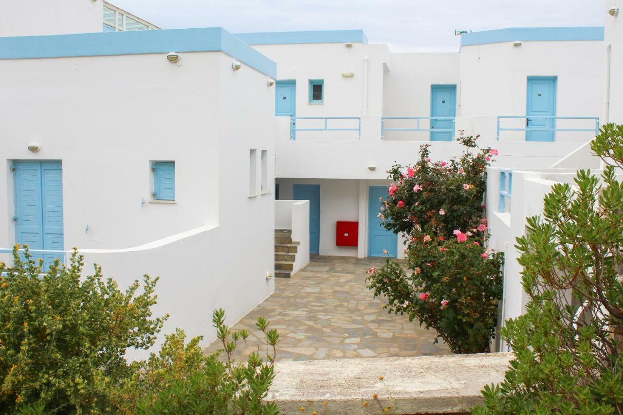 Horizon Blue Hotel Kini Exterior photo