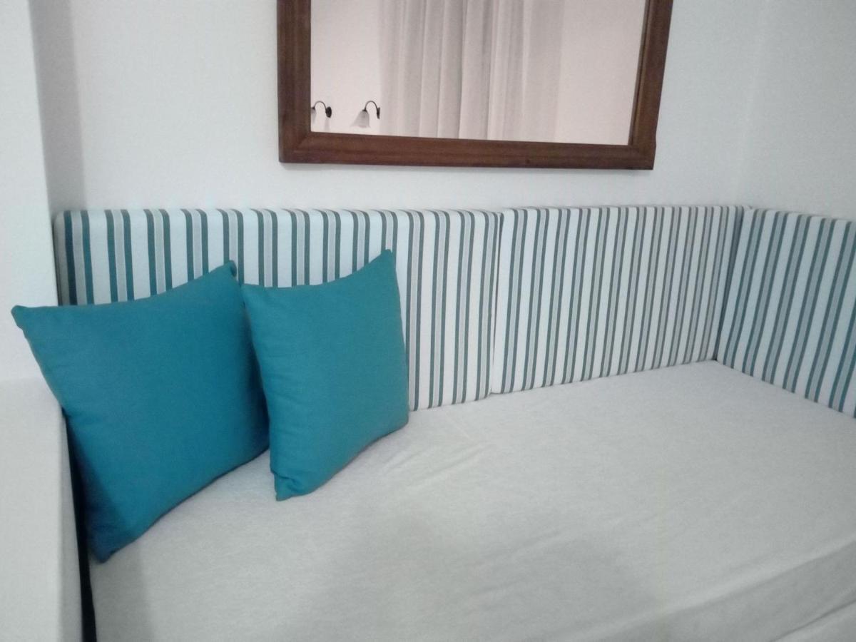Horizon Blue Hotel Kini Exterior photo