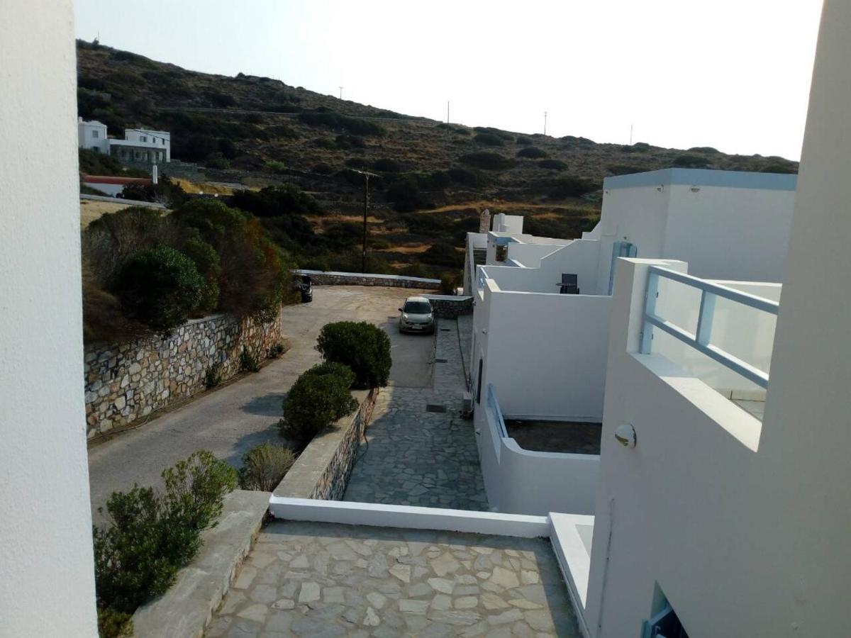 Horizon Blue Hotel Kini Exterior photo